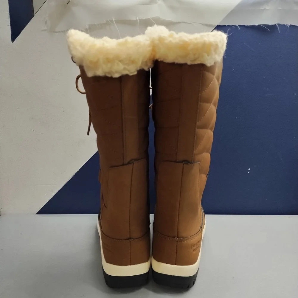 Bearpaw Isabella Winter Boots Womens Size 6 Multi Wool Blend Lined Quilted EUC